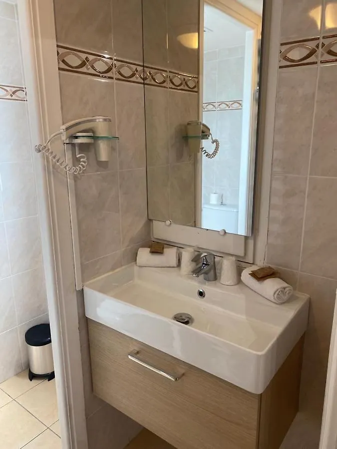 Resothel Le Gabian Ξενοδοχείο Saint-Laurent-du-Var